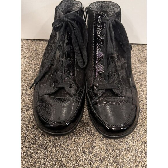 Semler Ladies Zip Up Shiny Black Ankle Sneaker Boots Size 7 EUC - Picture 3 of 8